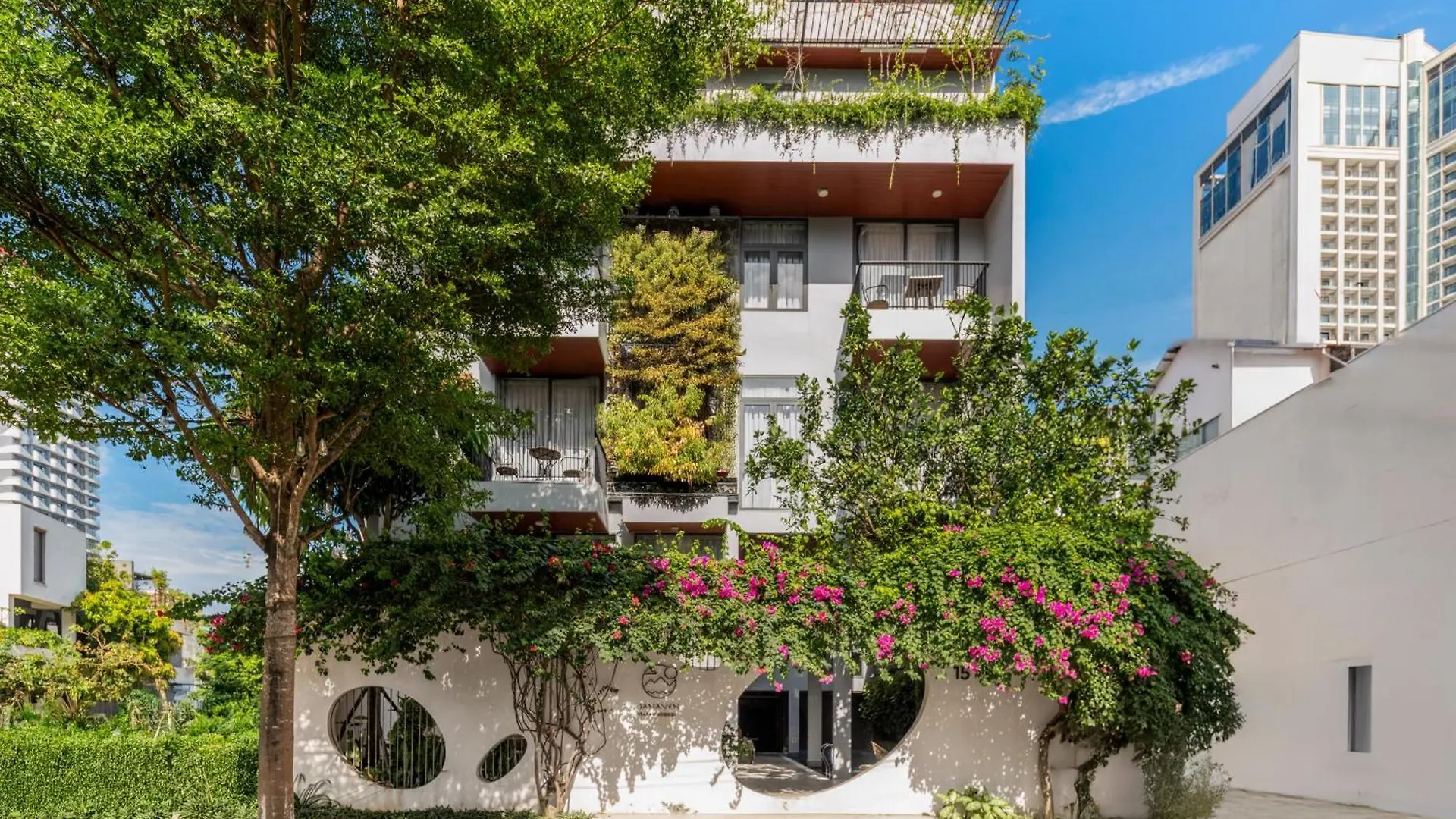 Sanayen Villa & Residences - Pool And Close Beach Da Nang 3*,